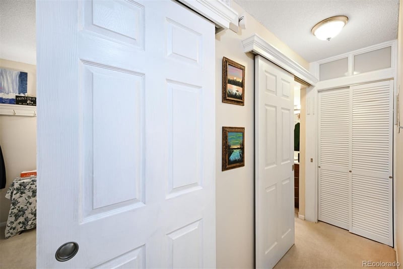 650 S Clinton St #11B, Denver, CO 80247