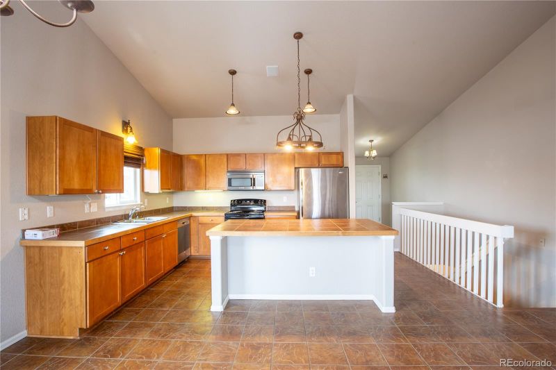 11477 Iola St, Commerce City, CO 80640