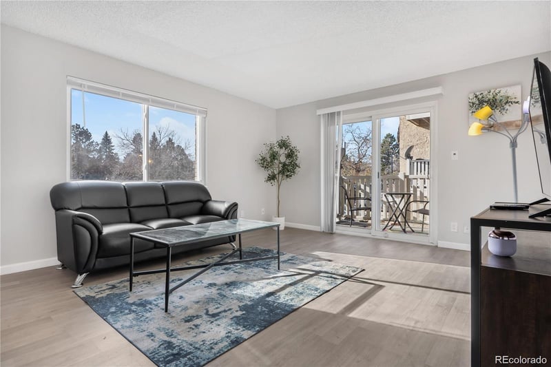 7375 E Quincy Ave #204, Denver, CO 80237