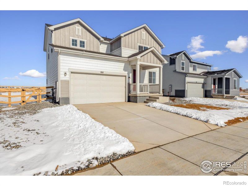 818 Mesic Ln, Windsor, CO 80550