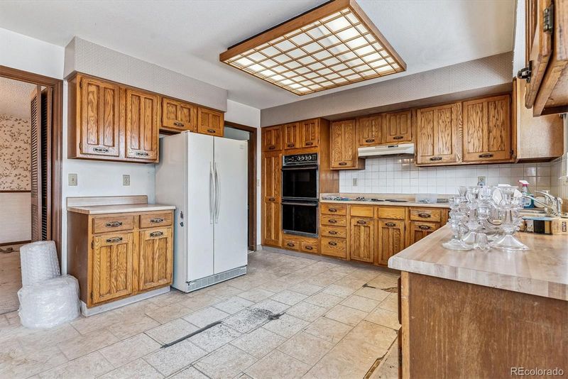 4604 S Raleigh St, Denver, CO 80236