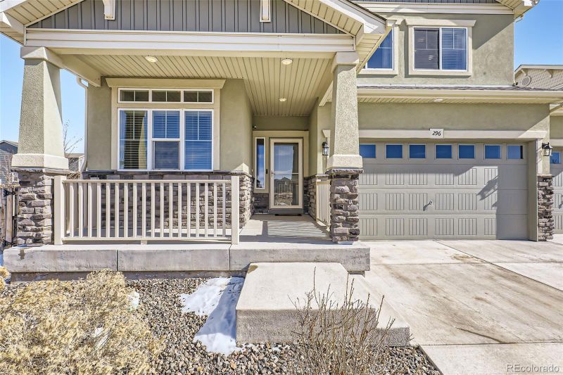 296 N Newcastle Way, Aurora, CO 80018