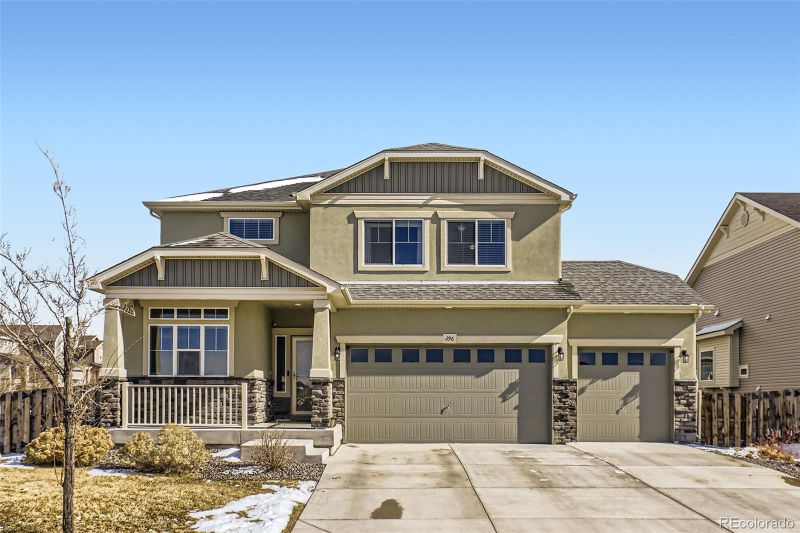296 N Newcastle Way, Aurora, CO 80018