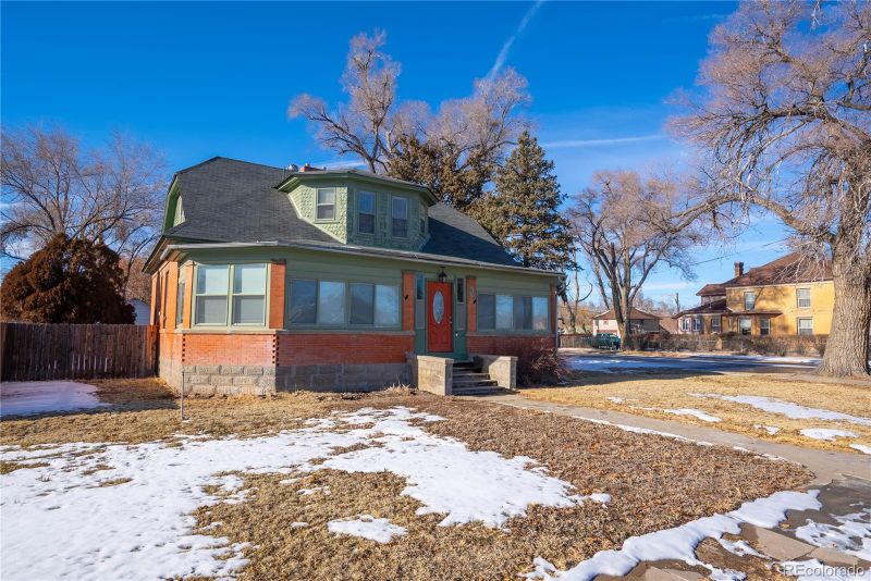 411 N 8th St, Rocky Ford, CO 81067