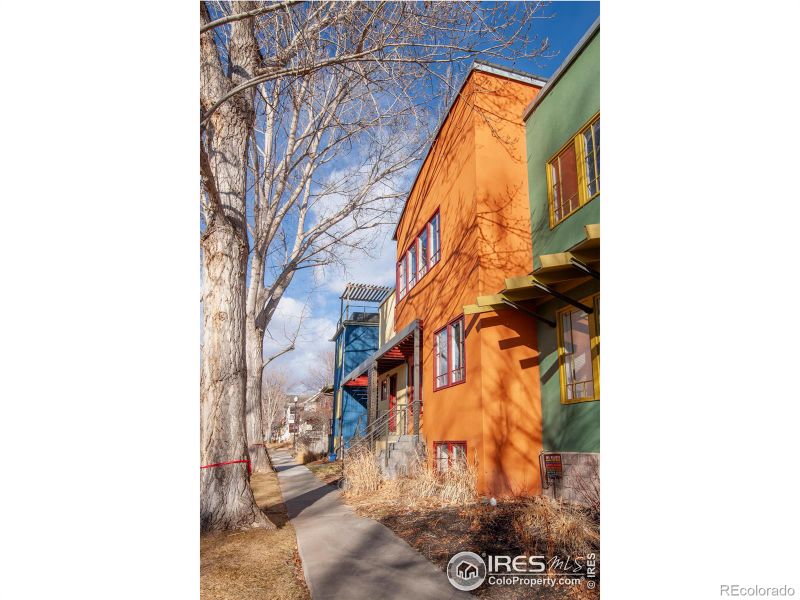 820 Tenacity Dr, Longmont, CO 80504