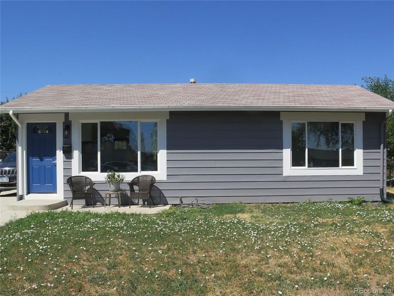 951 Paris St, Aurora, CO 80010