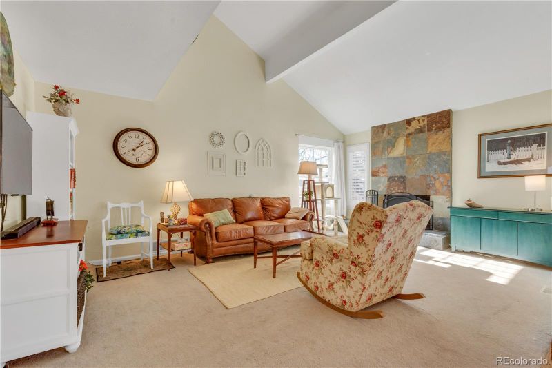 2804 S Heather Gardens Way #A, Aurora, CO 80014