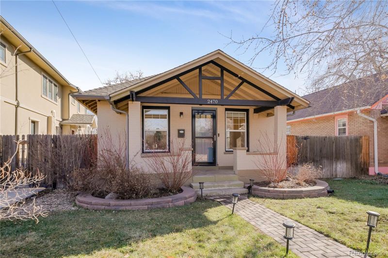 2470 Meade St, Denver, CO 80211