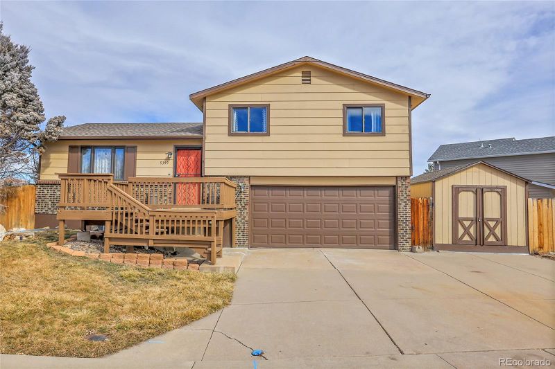 9359 W Lake Dr, Littleton, CO 80123