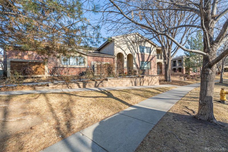 290 Poplar St #A, Denver, CO 80220