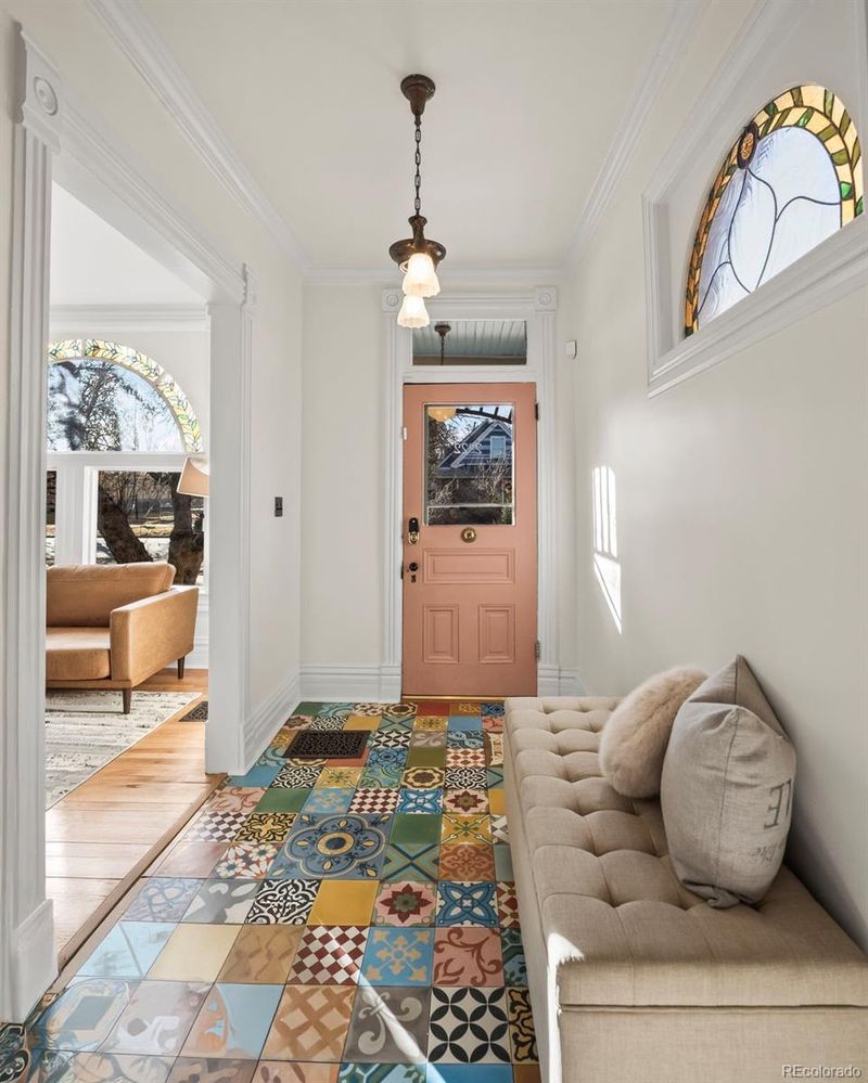 2222 Irving St, Denver, CO 80211