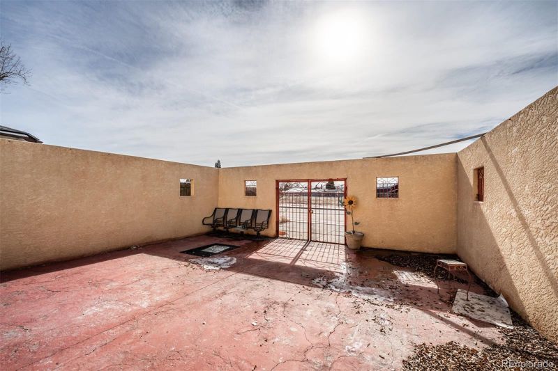 1815 E 1st St, Pueblo, CO 81001