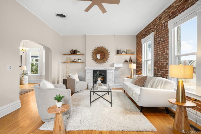 2311 N Gilpin St, Denver, CO 80205