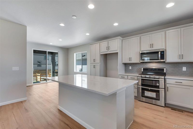 17844 E 107th Pl, Commerce City, CO 80022