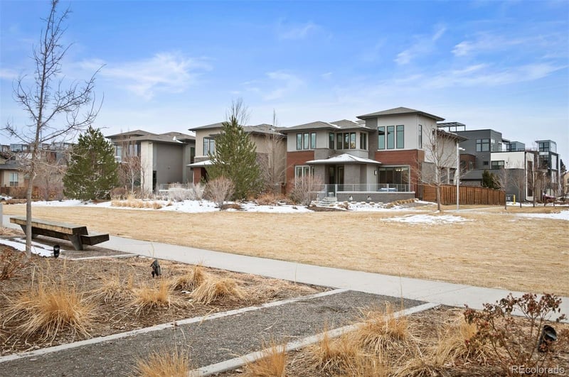 39 Oneida St, Denver, CO 80230