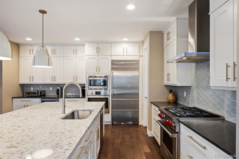 39 Oneida St, Denver, CO 80230