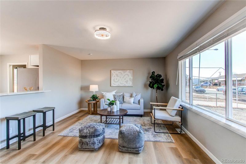 7856 Ladore St, Commerce City, CO 80022