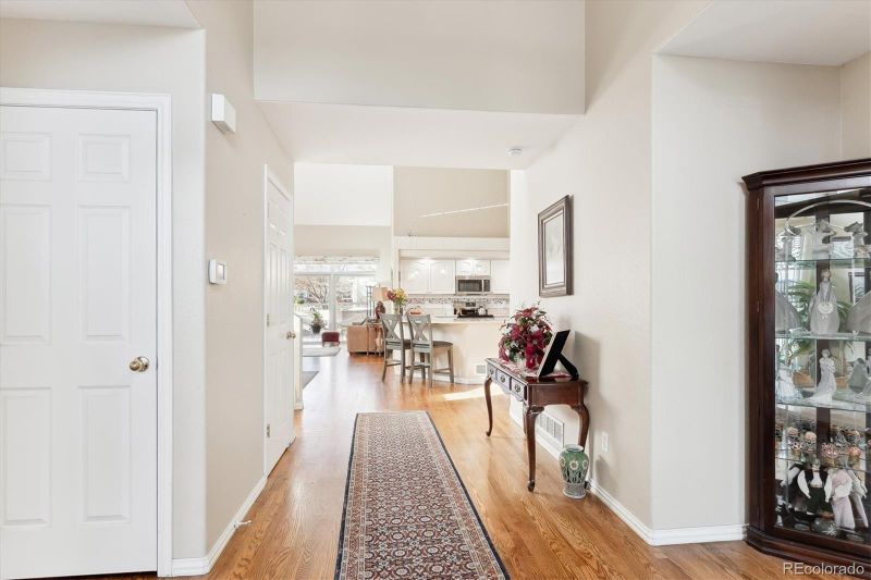 1011 S Valentia St #1, Denver, CO 80247