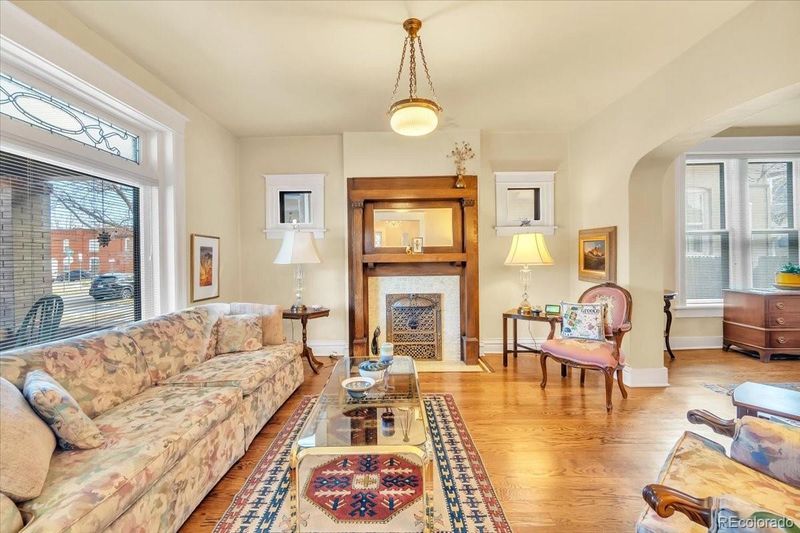 377 S Grant St, Denver, CO 80209