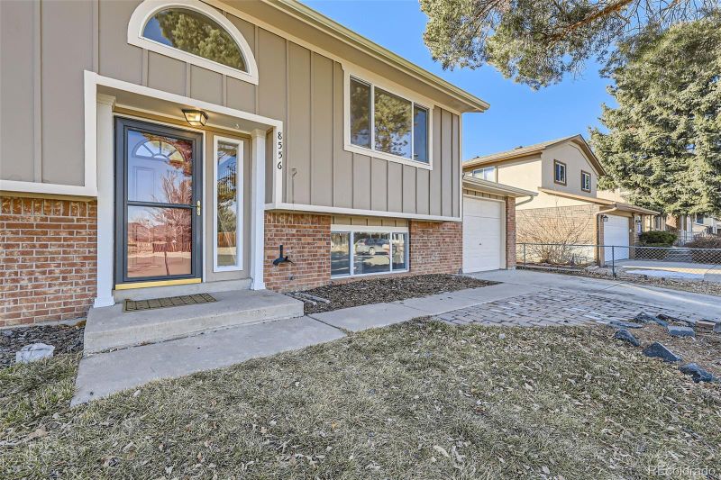 8556 W Arbor Pl, Littleton, CO 80123