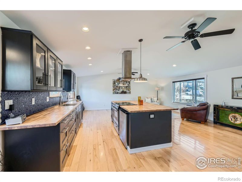 4667 Harwich St, Boulder, CO 80301