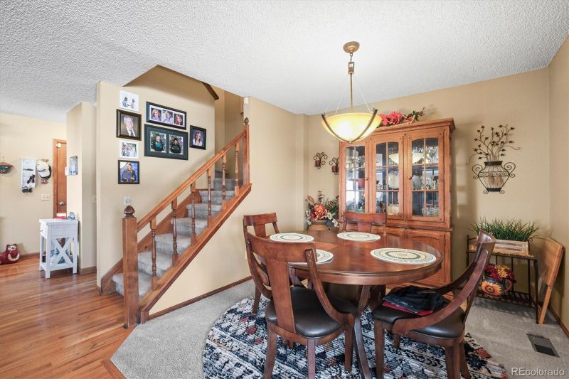 10588 E Park Mountain, Littleton, CO 80127