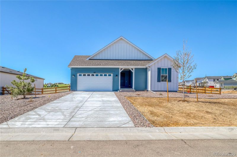 680 Tubman Dr, Elizabeth, CO 80107