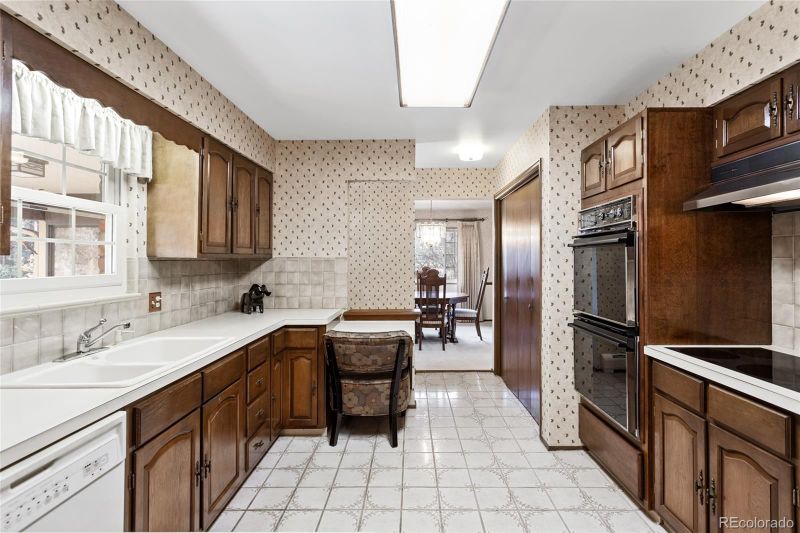 3680 S Pontiac Way, Denver, CO 80237