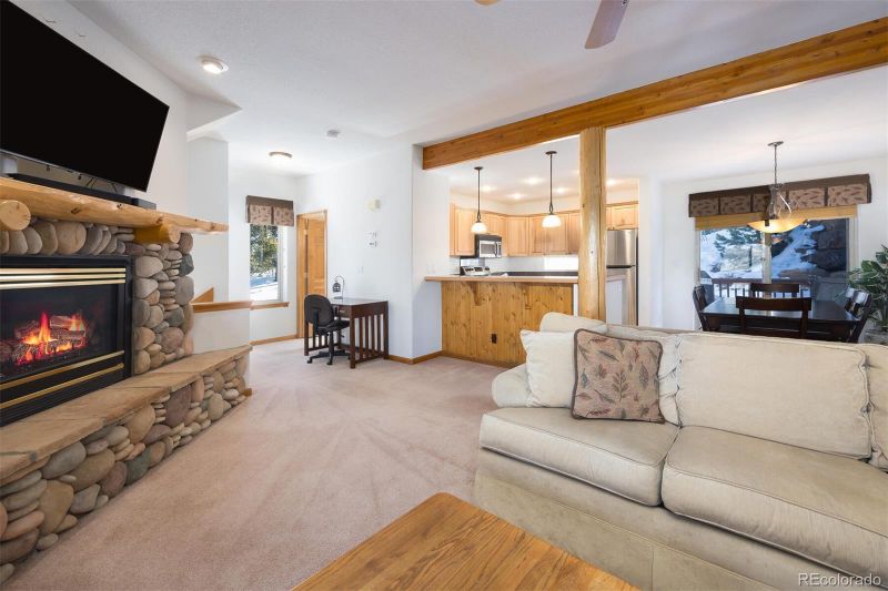144 Lookout Ridge Dr, Dillon, CO 80435