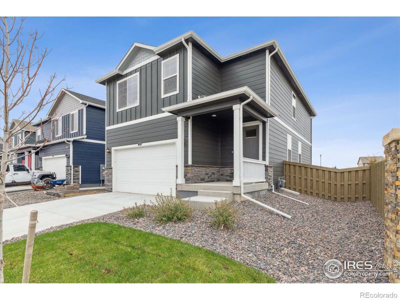 1813 Pinnacle Ave, Lochbuie, CO 80603