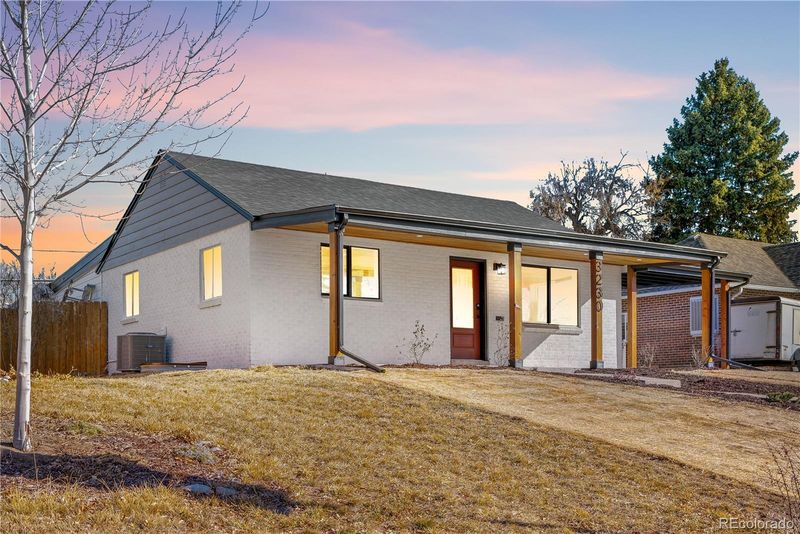 3230 Newport St, Denver, CO 80207