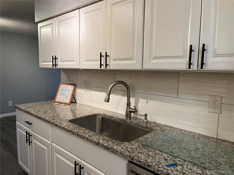 7375 E Quincy Ave #106, Denver, CO 80237