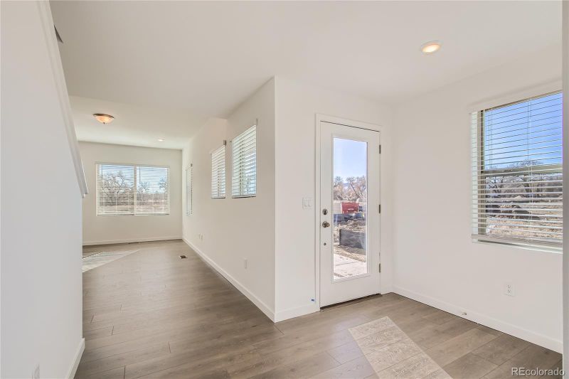 15242 W 69th Pl, Arvada, CO 80007