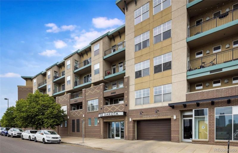 1441 Central St #203, Denver, CO 80211