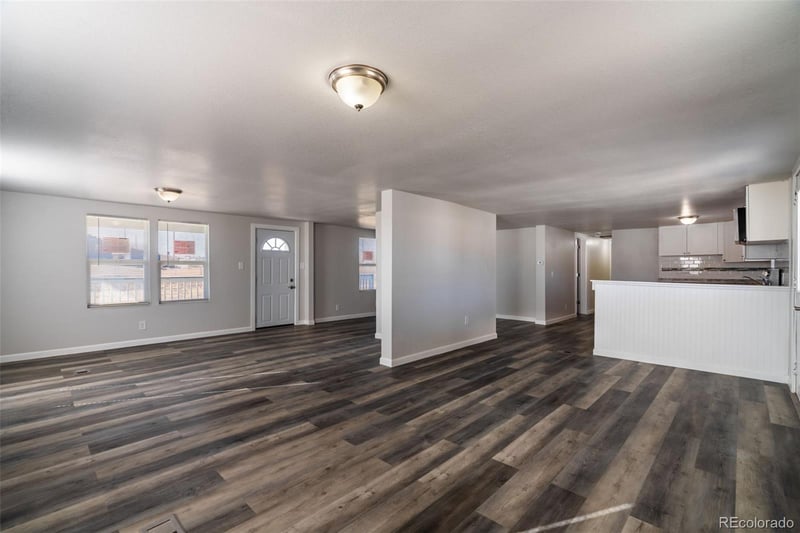530 Illinois St, Penrose, CO 81240