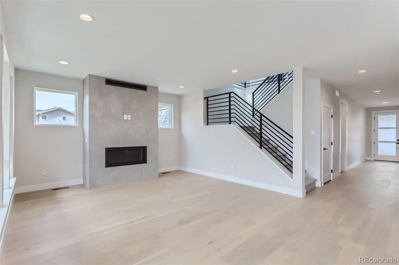 5575 Moosehead Cir, Longmont, CO 80503