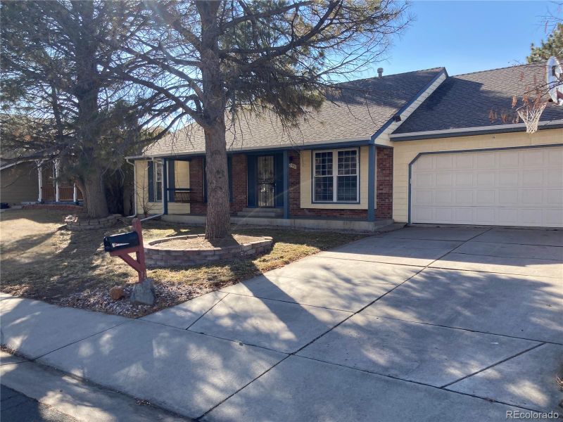 1293 S Joplin St, Aurora, CO 80017