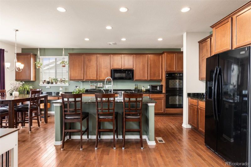 6803 Esmeralda Dr, Castle Rock, CO 80108