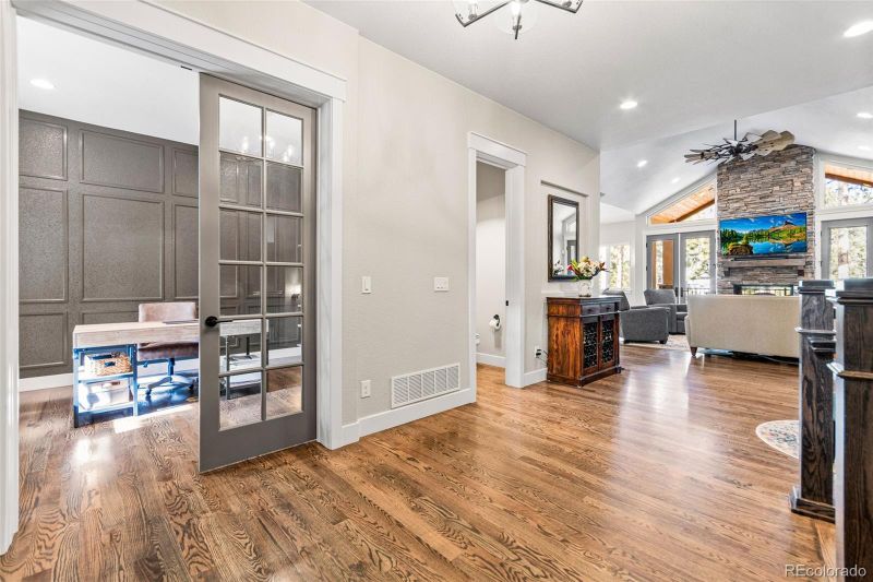 731 Weston Rd, Larkspur, CO 80118