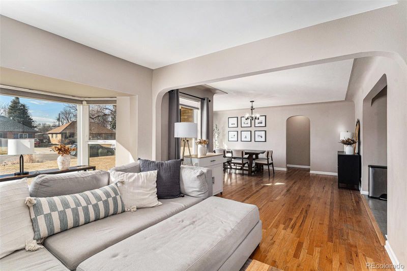 2960 Grape St, Denver, CO 80207