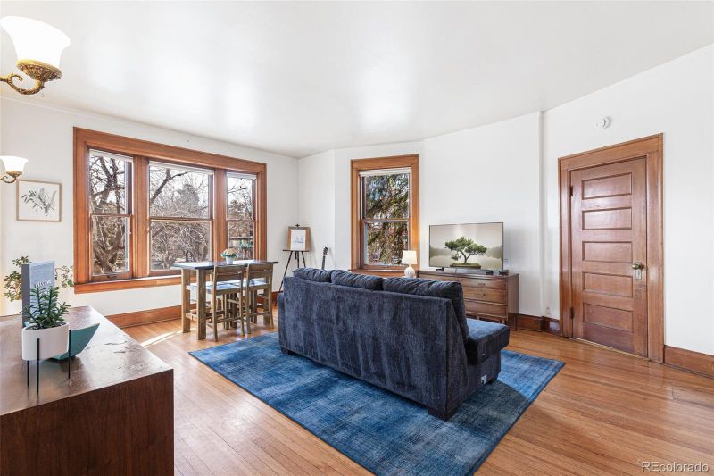 1401 N Franklin St #2, Denver, CO 80218