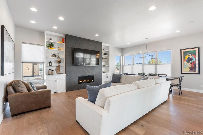 507 Red Thistle Dr, Highlands Ranch, CO 80126