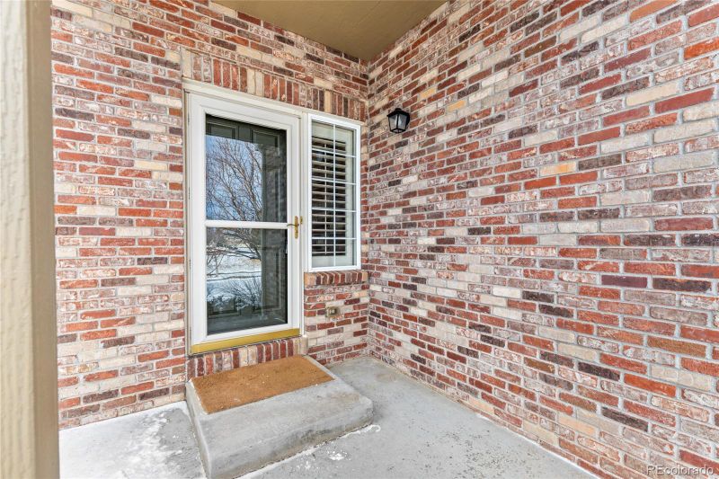 24726 E Louisiana Cir, Aurora, CO 80018