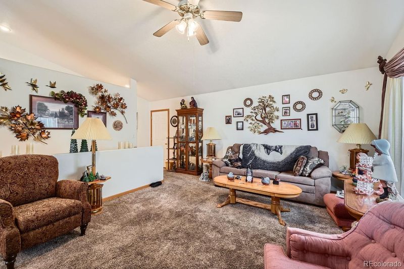 4100 Meadows Ave, Evans, CO 80620
