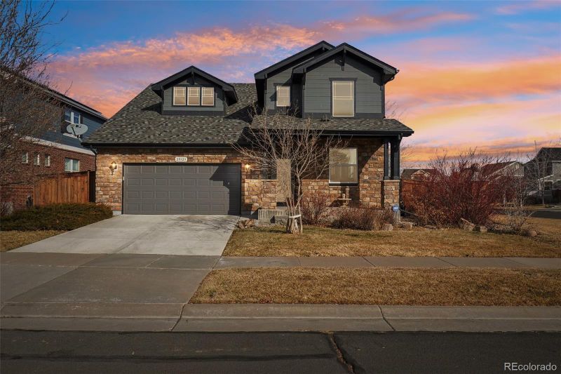 25123 E 5th Ave, Aurora, CO 80018