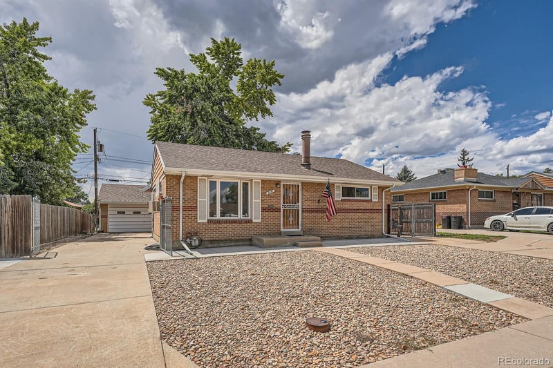 6991 Warren Dr, Denver, CO 80221
