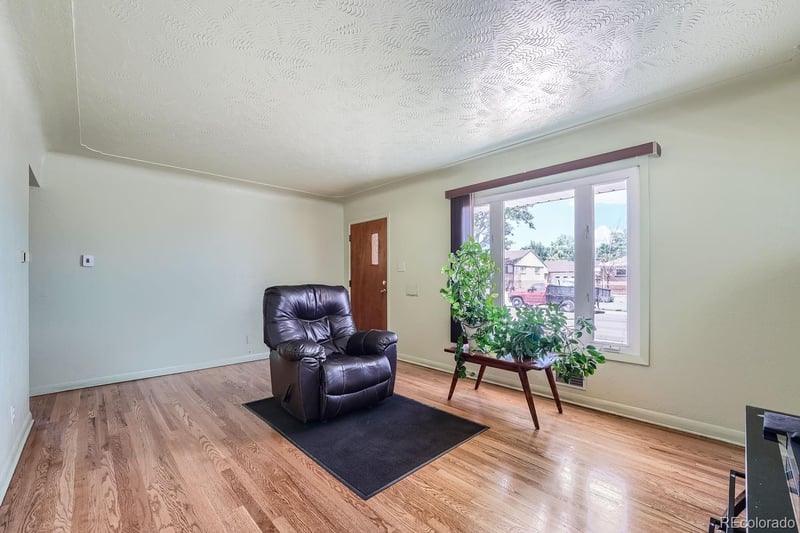 6991 Warren Dr, Denver, CO 80221