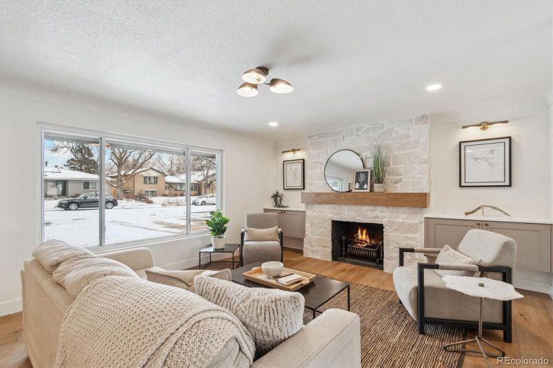 3051 S Gilpin St, Denver, CO 80210