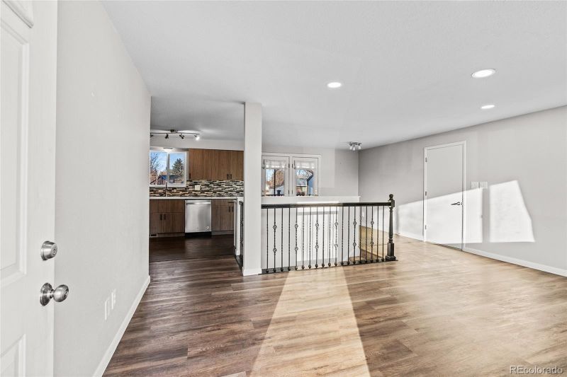1862 Queens Dr, Longmont, CO 80501