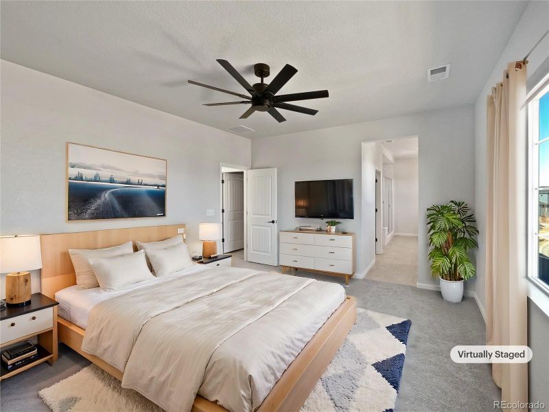 10689 Uravan St, Commerce City, CO 80022